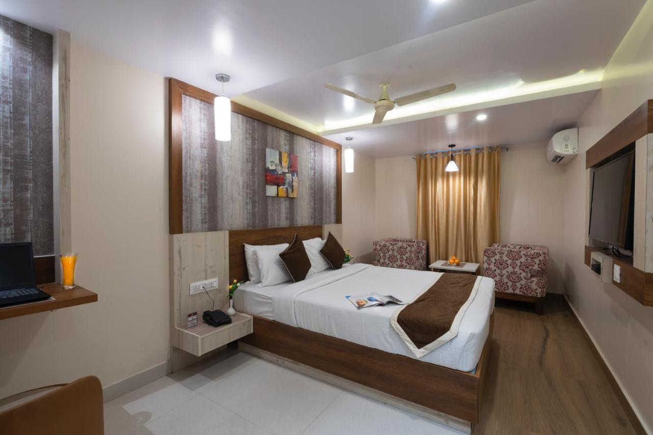 Hotel Monarch International Bengaluru Kültér fotó