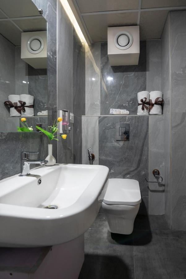 Hotel Monarch International Bengaluru Kültér fotó