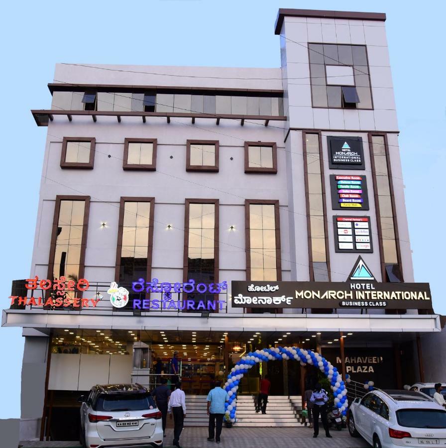 Hotel Monarch International Bengaluru Kültér fotó