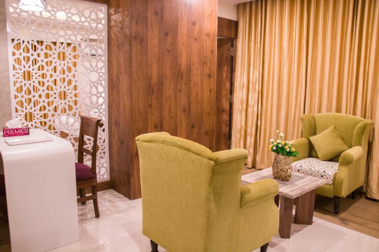 Hotel Monarch International Bengaluru Kültér fotó